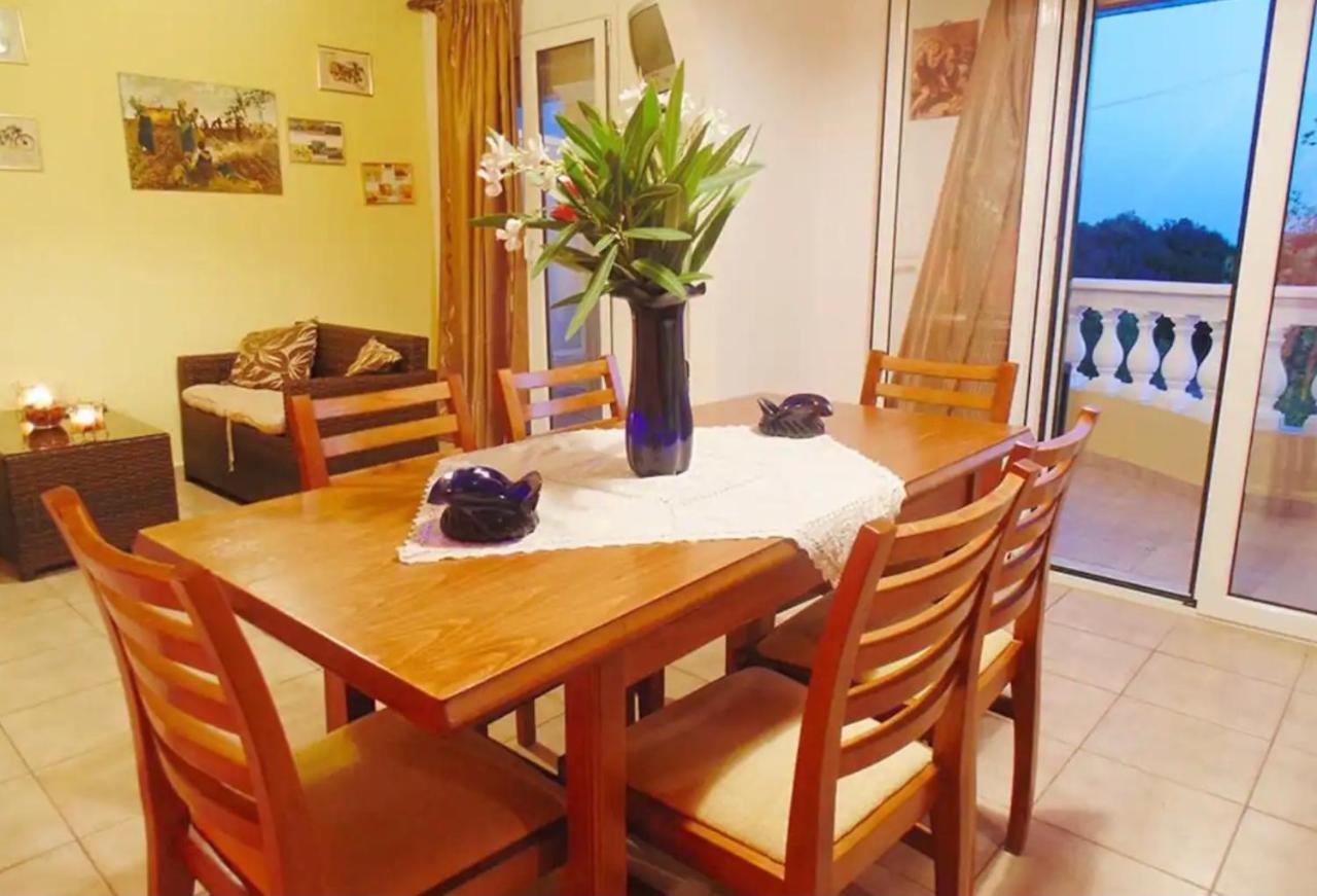 Stefanias Appartments Ágios Matthaíos Buitenkant foto