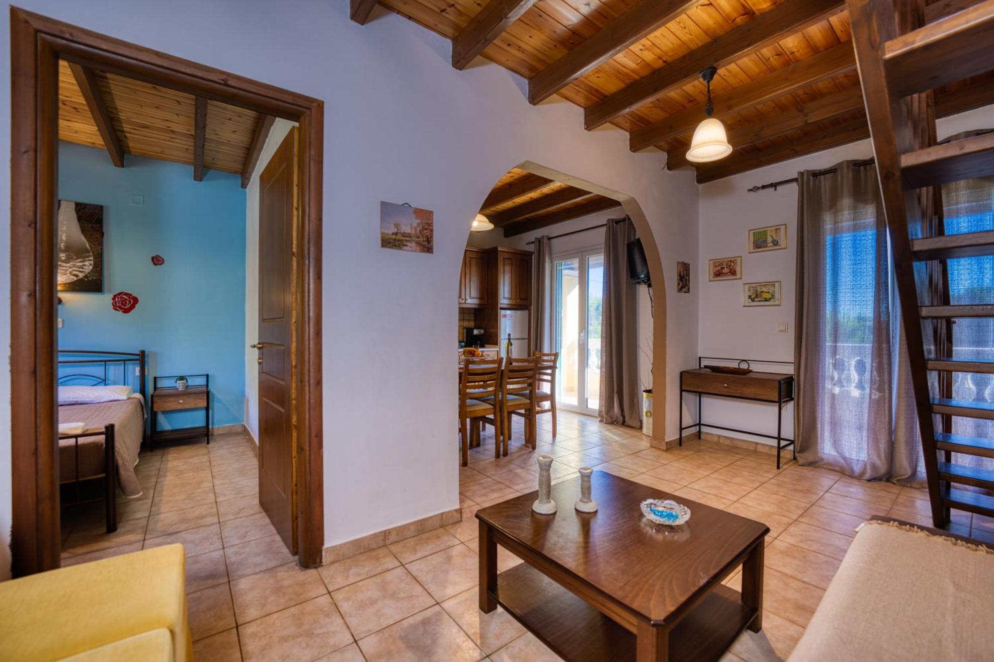 Stefanias Appartments Ágios Matthaíos Buitenkant foto